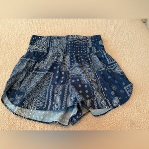 NWT:Women's Blue Paisley Shorts